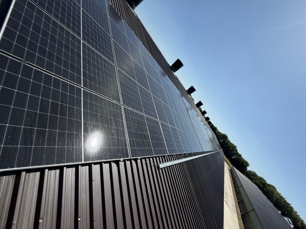 Bifacial Solar Panels And Smart Inverters: New Solar Tech For Businesses