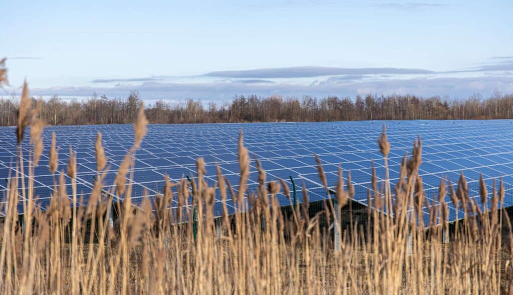 solar power ground mounted
