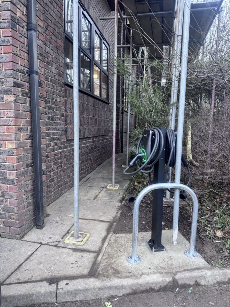 Commercial Solar Charger