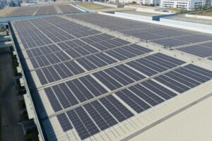 off-grid and on-grid solar panels