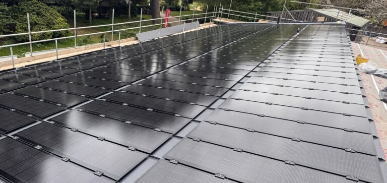Commercial-Solar-PV-panels-in-the-UK